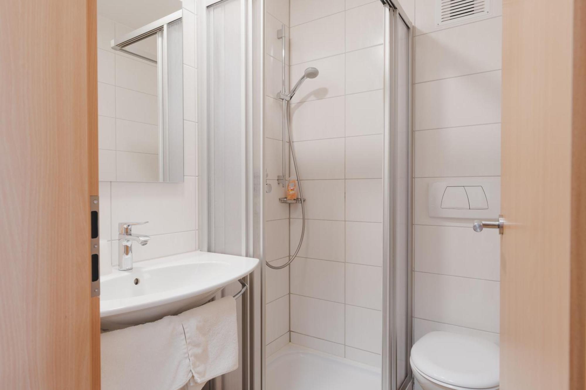 Hotel Gasthof Roessle Westerheim Ngoại thất bức ảnh